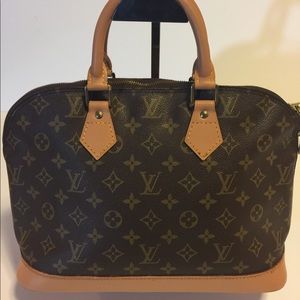 Pre owned Authentic Louis Vuitton Alma